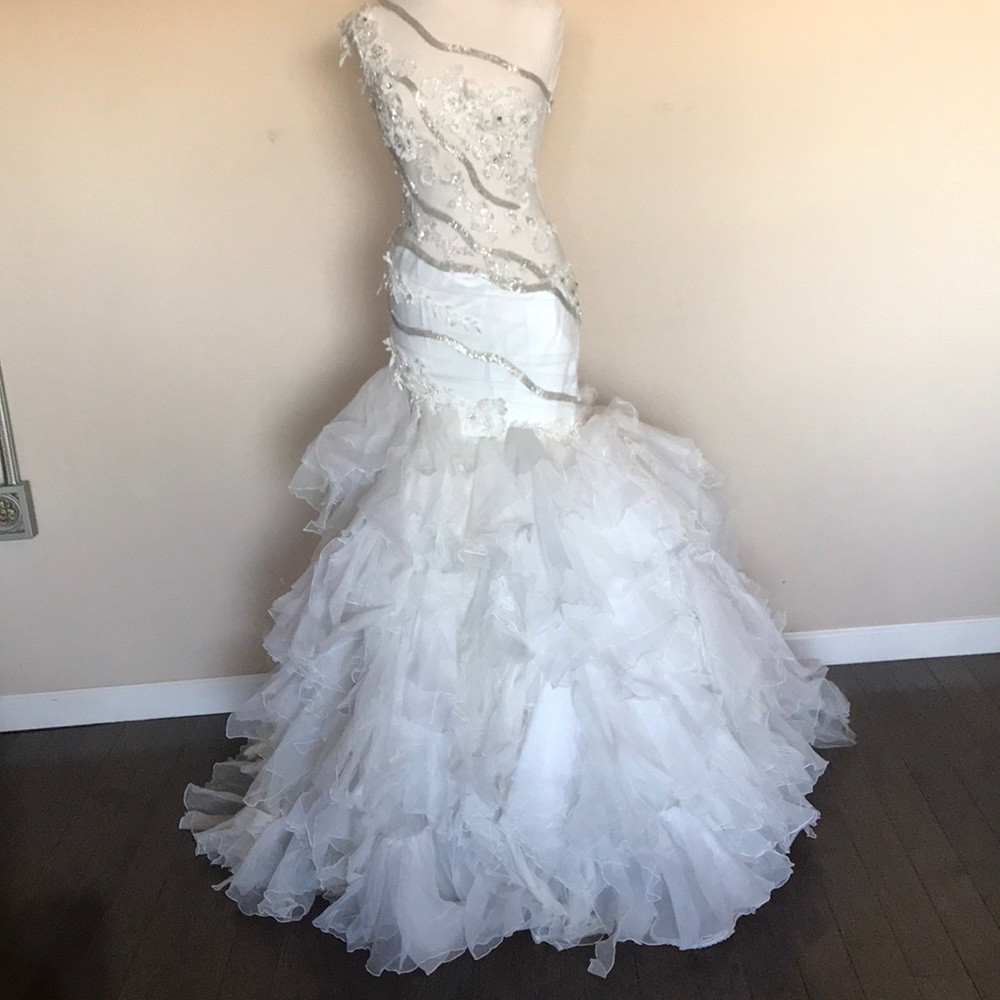 Wedding dress, custom made. Sample